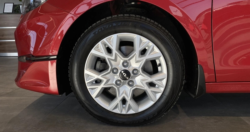 Kia Ceed cena 83900 przebieg: 66800, rok produkcji 2022 z Stryków małe 277